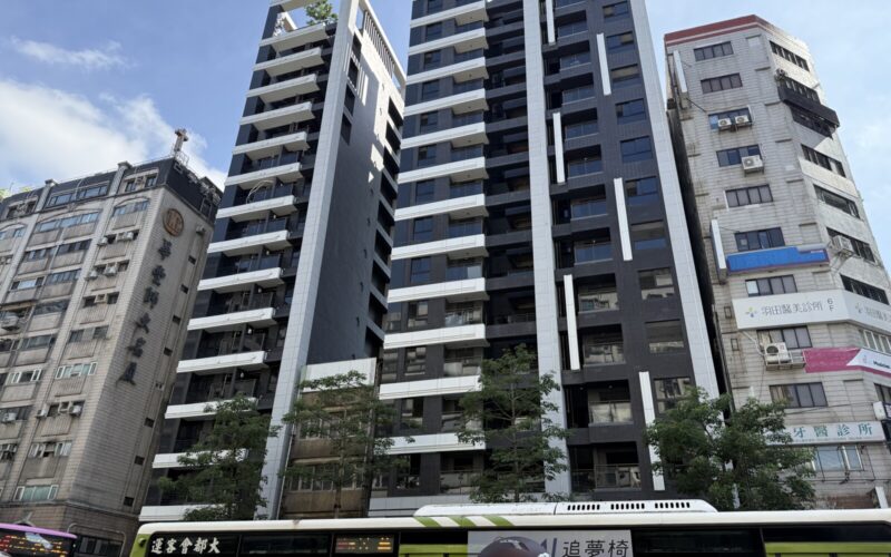 2025 租賃條例修法一次看:3 年租期、漲租上限怎麼改?對房價影響解析