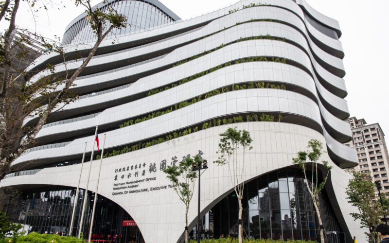 桃園青埔 vs. A7 重劃區怎麼選？房價差多少、機捷／高鐵通勤成本、生活機能一次比較